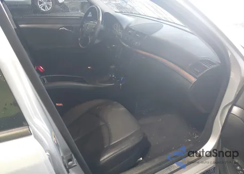 2007 Mercedes-Benz E 350 z USA, uszkodzony, nr VIN WDBUF56X27B077001